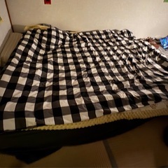 ダブルベッドマットレスの画像