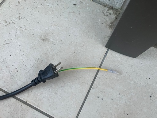 100V 電動エアーコンプレッサー　オイルレス