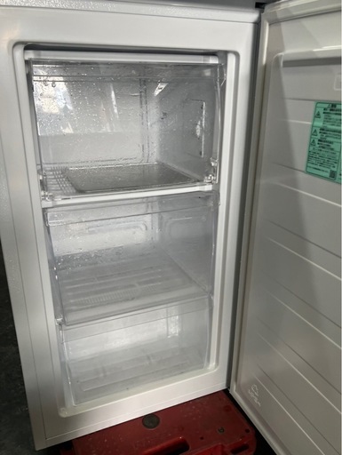 【中古】Hisense ノンフロスト冷凍庫 HF-A61W