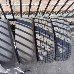 スタッドレスの画像