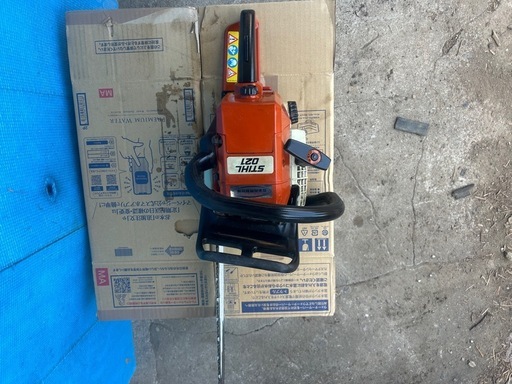 STIHL エンジンチェンソー 021 プロ機 35.2cc アンドレアススチール 日本向特別仕様　レア 希少　スチール　切断機　山師　倒木　チェンソー チェーンソー 宮崎　動画あり
