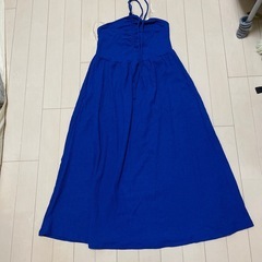 ワンピースなど4点の画像