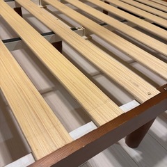 ダブルベッド(マットレス付)の画像