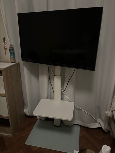 SHARP 32インチ　テレビ