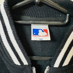 140 ジャケットの画像