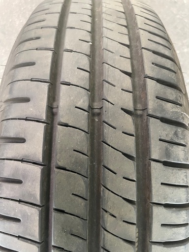 タイヤ２本　185/65R15