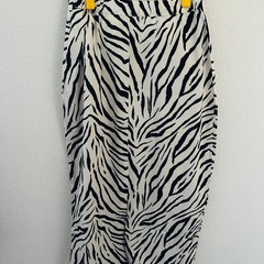 新品未使用◆ゼブラロングスカートの画像