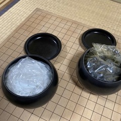 囲碁　碁盤　碁石
の画像