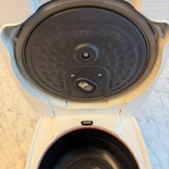 本体のみ（内釜なし）MITSUBISHI 三菱　本炭窯 炊飯器 NJ-VW107の画像