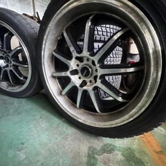 18インチ 多スポークデザインホイールセットの画像