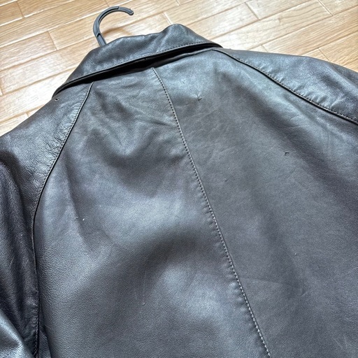 黒レザーアウター