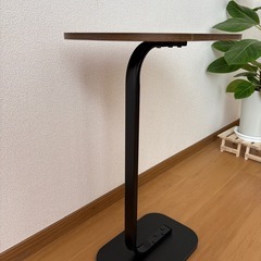 受渡終了【美品】ベッドサイドテーブル／ナイトテーブルの画像