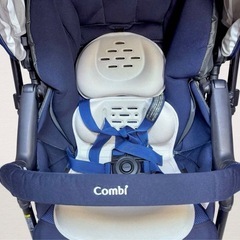 コンビ　ベビーカーの画像