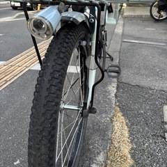 中古20㌅ブリヂストン電動アシスト自転車　8.7Ah 大阪の画像