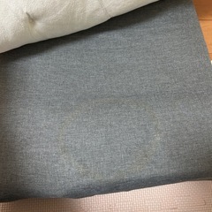 折りたたみ椅子の画像