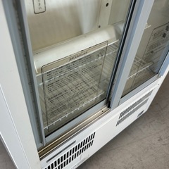 ⑥業務用冷蔵庫の画像