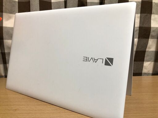 ?限定値引き！?入間市・福生市近隣・Ａランク美麗美品・超速i7第8・新品超速SSD256GB・Webｶﾒﾗ内蔵・Win11・お洒落ホワ