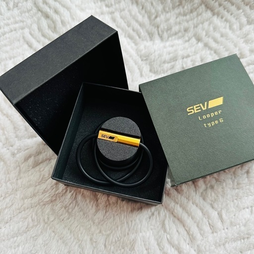 SEV Looper type G ネックレス 44mm ブラック
