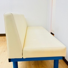 高田ベッド　3人掛けソファ　背あり　整骨院　整体院　接骨院の画像