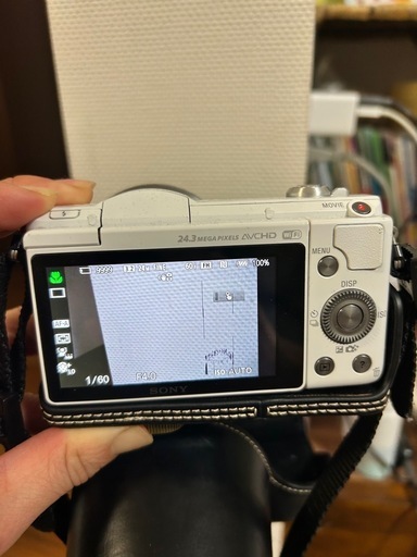 SONY ソニー α 5100 ILCE-5100L  ミラーレスカメラ