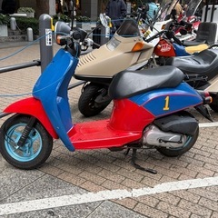 スクーターの画像