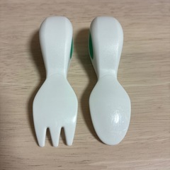 美品ドードルdoddlケース付きスプーンフォーク2点セットカトラリー離乳食6ヶ月の画像