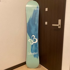 burton バートン スノーボード板のみ 145cmの画像