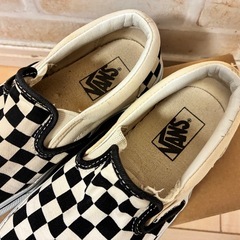 vans 子供チェッカースリッポン　スニーカーの画像