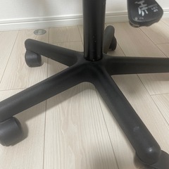 デスクチェア2脚の画像