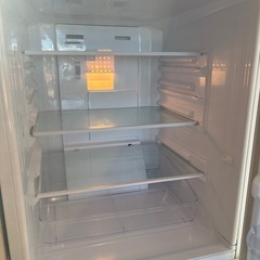 【無料】冷蔵庫お譲りします（引っ越しのため）の画像