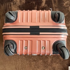 キャリーケースの画像