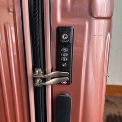 キャリーケースの画像