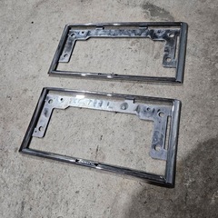 ダイハツ純正ナンバーフレーム2枚セット！の画像