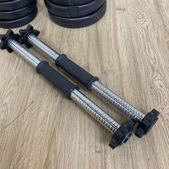 可変式ダンベルセット / 1.25kg×8 2.5kg×4 / シャフト スクリュー式の画像