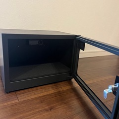 除湿庫 カメラや貴金属やレザー等の保管に最適の画像