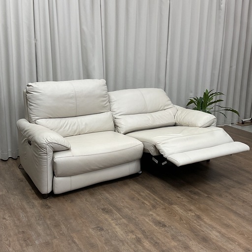 KB-3【新入荷　リサイクル品】ニトリ　ジャファー　両側電動リクライニングソファ　アイボリー