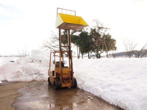 除雪に最高！コマツフォークリフトヒンジ、バケット付き、富山、石川、金沢引き取り限定
