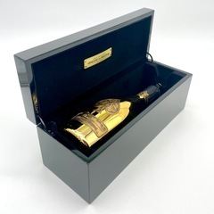 ARMAND DE BRIGNAC ゴールド 空瓶+ケースのセット
の画像