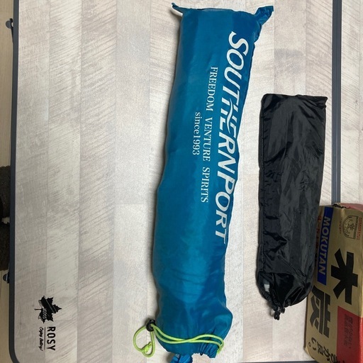 アウトドア用品セット　LOGOS折りたたみテーブル、southernport テント、BBQコンロ、Alpine長椅子、未開封木炭