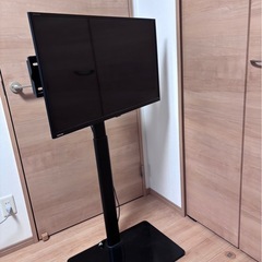 TOSHIBA液晶テレビ／テレビスタンドの画像