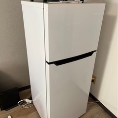 １７年製　１２０L　Hisense冷蔵庫　完動品の画像