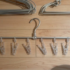 無印良品　アルミ製ハンガー　の画像