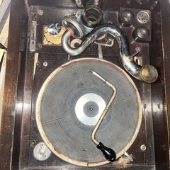 蓄音機［ジャンク品］の画像