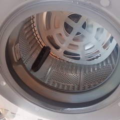 G142送料設置無料　SHARP　人気モデルドラム洗濯機  容量11㌔の画像