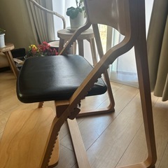 定価55000円　豊橋木工 アップライトチェア 学習椅子 ハイチェアの画像