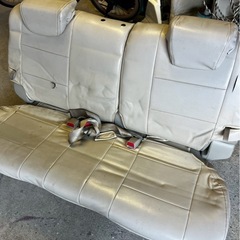 98.ビアンテ　1番後ろのシートになります。インテリアにも！の画像