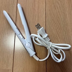 ストレートヘアアイロン　ホワイトの画像
