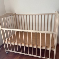 日本製　スリーピー　ベビーベッドの画像