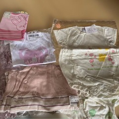 ベビー服　新生児　女の子　まとめ売り　肌着　50〜70サイズ　ピンク　ロンパースの画像