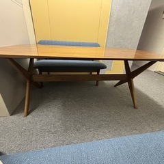 中古   ニトリ  テーブル　160×90cm 東京都板橋区蓮沼町　引き取り限定の画像